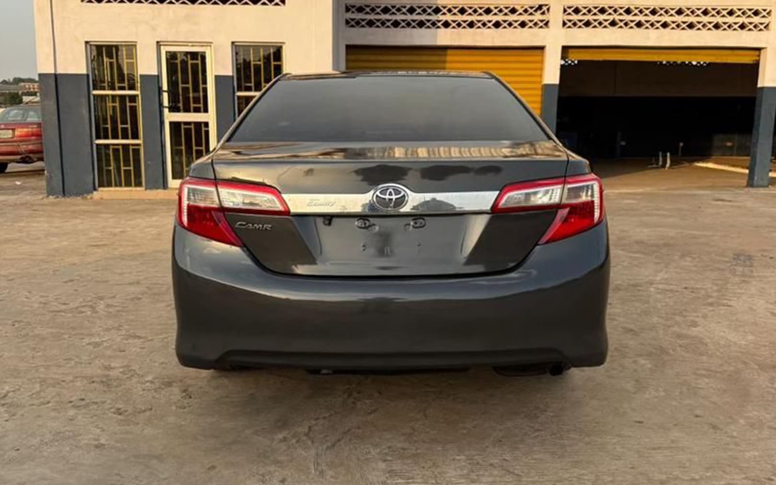 Toyota Camry Standard